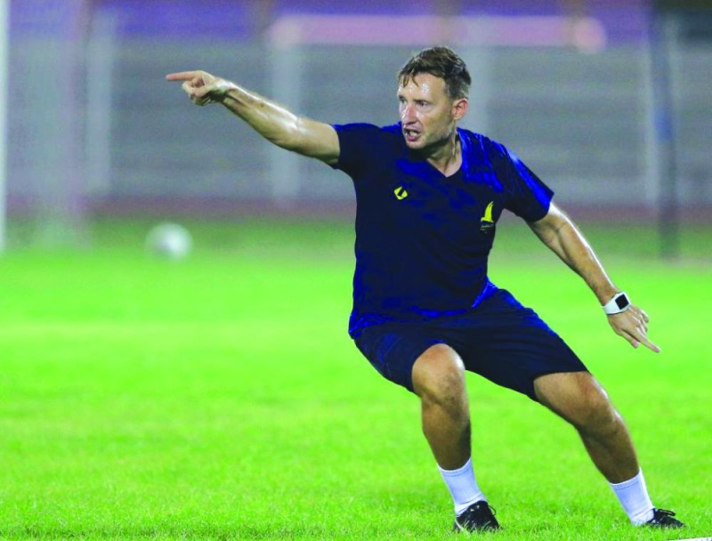 الخليج يمنح هورفات فرصا أكبر في الدوري