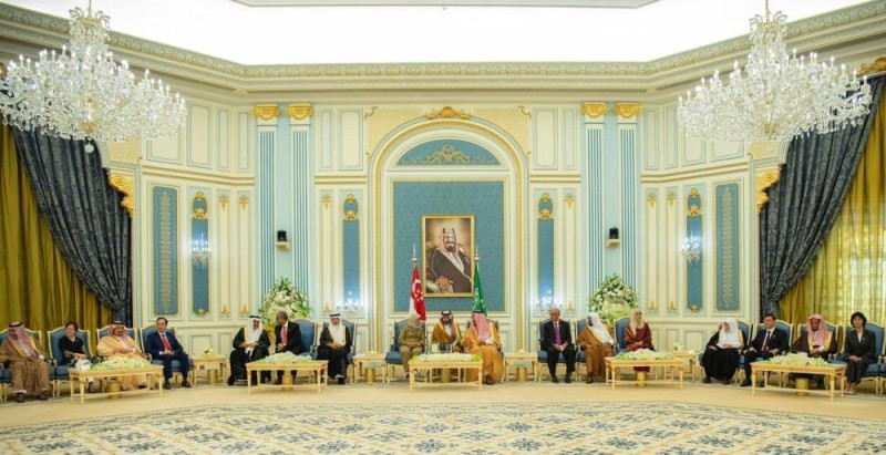 خادم الحرمين يستقبل رئيسة جمهورية سنغافورة