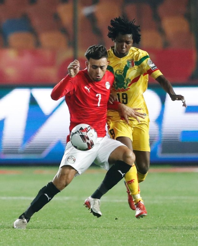 مصر تهزم مالي بهدف في افتتاح أمم أفريقيا