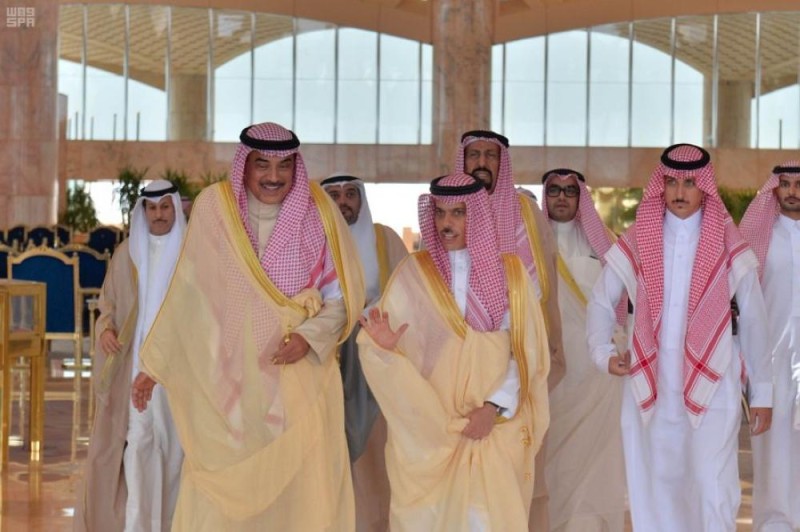 وزير الخارجية الكويتي يصل الرياض