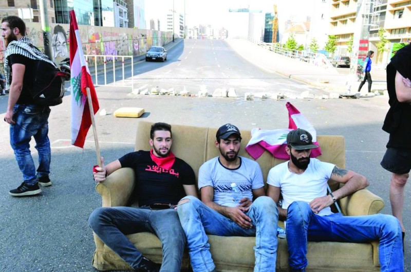 عون يستفز الثورة اللبنانية