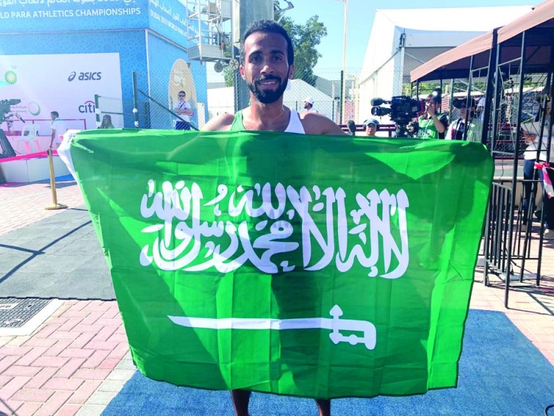 سقوط.. قاده لـ «ذهب العالم»..!!