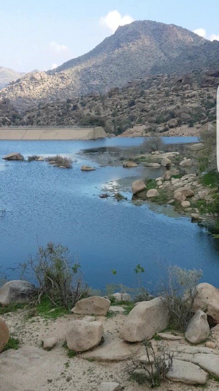 سد داما نمط عمراني فريد لحقب زمنية قديمة