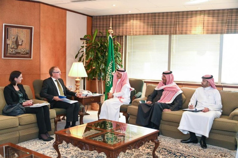 وزير المالية يبحت تعزيز التعاون مع سفير ألمانيا 