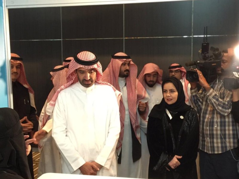 وزير العمل يفتتح منتدى 'الأسرة السعودية 2019'