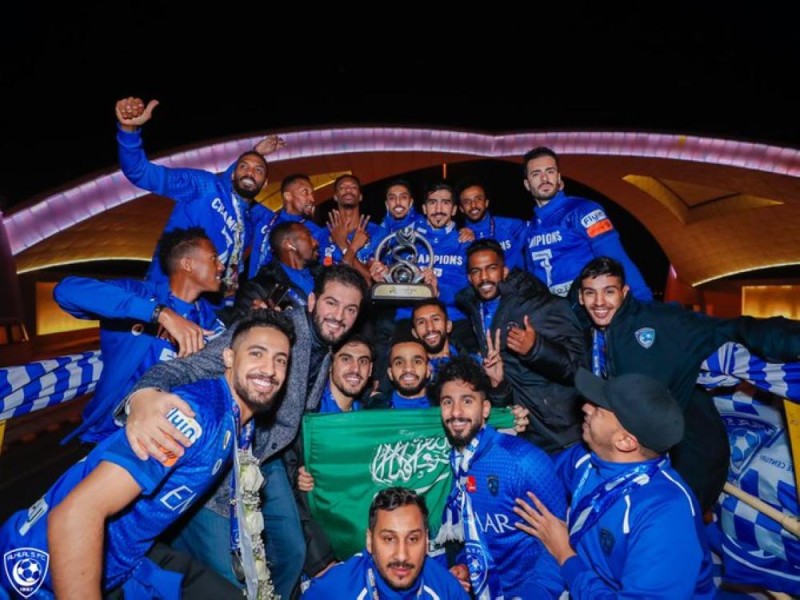 استقبال اسطوري للزعيم العالمي يتزعم الترند