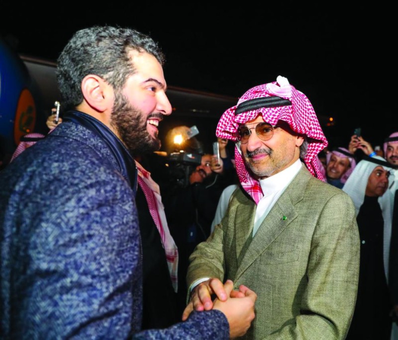 كبير آسيا يعود ويشعل الأفراح