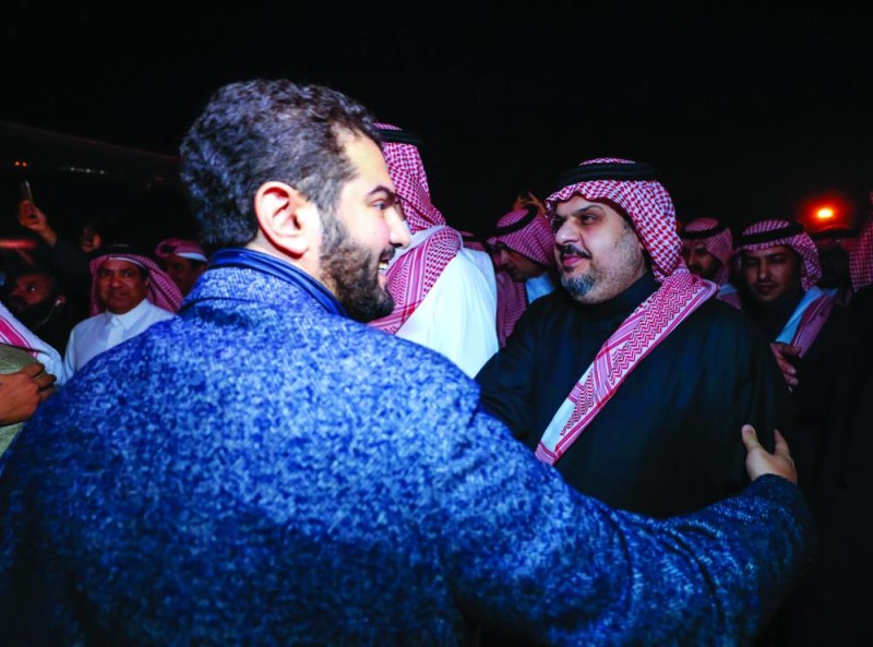 كبير آسيا يعود ويشعل الأفراح