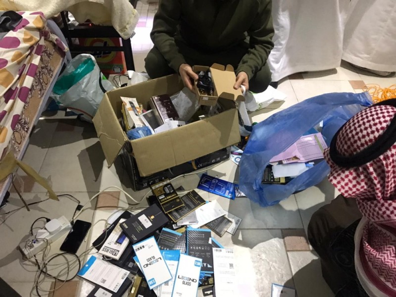 331 مخالفة.. وإنذار 363 منشأة تجارية بالرياض