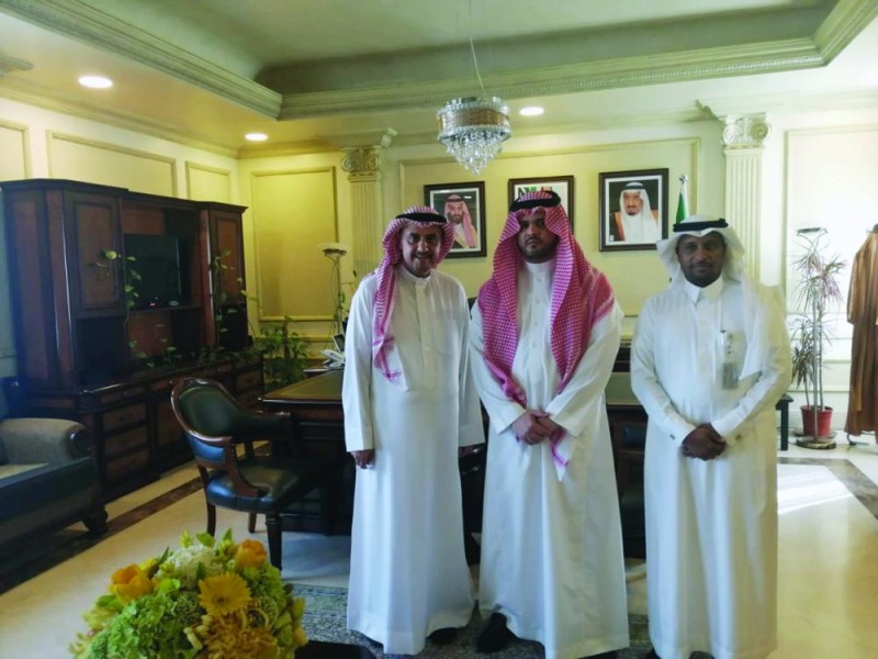الوقوف على التطوير الصحي برأس تنورة