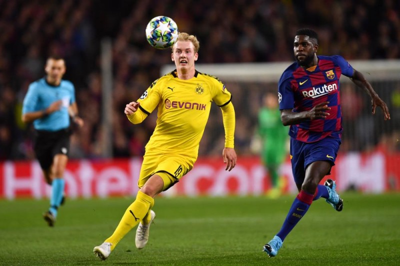 «في مباراته الـ700».. ميسي يقود برشلونة لدور الـ16 بدوري الأبطال