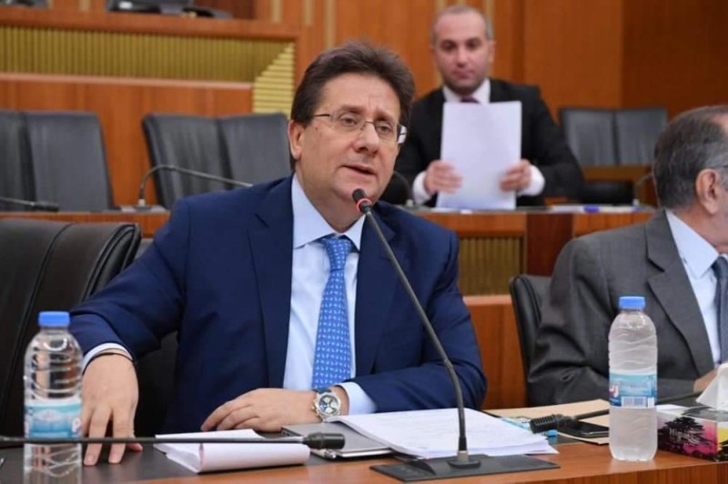 لبنان تسدد 1.5 مليار دولار ديونًا حكومية