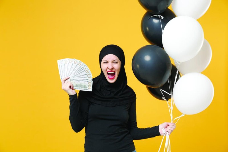 تحذيرات من مصيدة «الجمعة البيضاء»