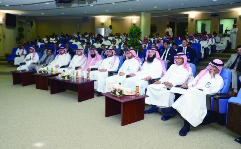 250 جهة لتدريب طلاب «الدراسات التطبيقية»