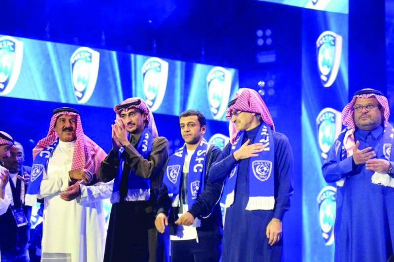 خيال يا عالم خيال .. حفل فخم .. بإنجاز الهلال ..!