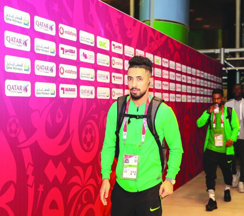 الجماهير تعول على أبطال آسيا
