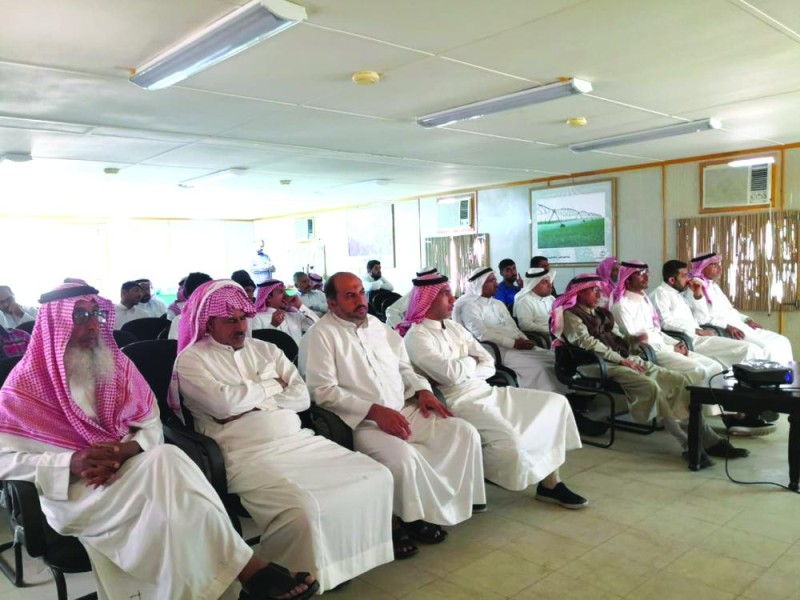 تدريب مزارعي الشرقية على «مكافحة آفات النخيل»