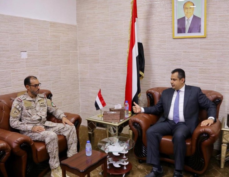 اليمن و«التحالف» يبحثان تطبيع الأوضاع بالمناطق المحررة
