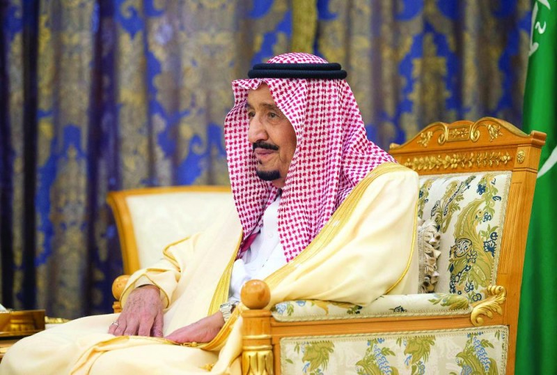 خادم الحرمين يتسلم تقرير «ديوان المحاسبة» السنوي