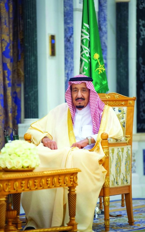 خادم الحرمين يتسلم تقرير «ديوان المحاسبة» السنوي