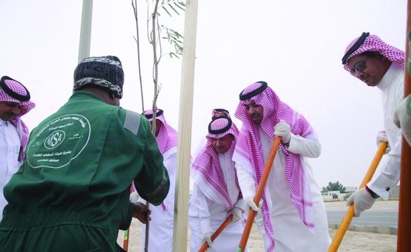 زراعة 6900 شجرة بالخفجي