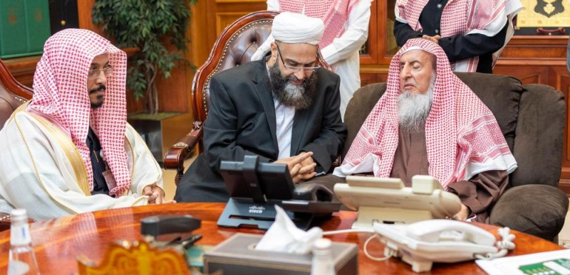 المفتي يستقبل رئيس «علماء باكستان»