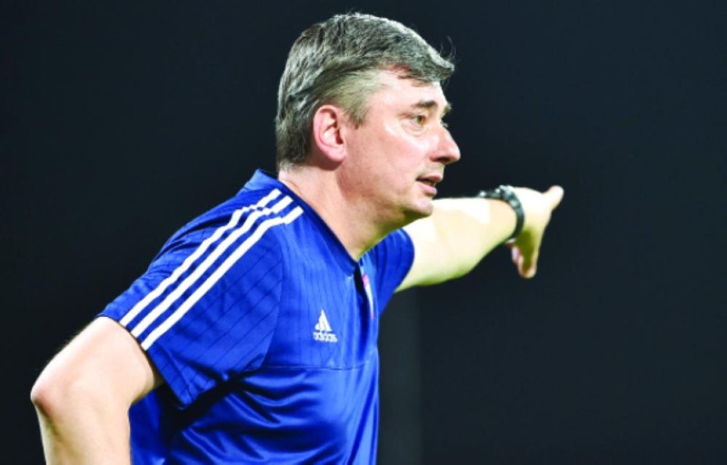 سكورزا.. مرشح لتدريب الإمارات