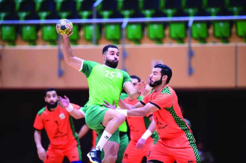 الأهلي والنور.. صراع مثير في الساحل الغربي