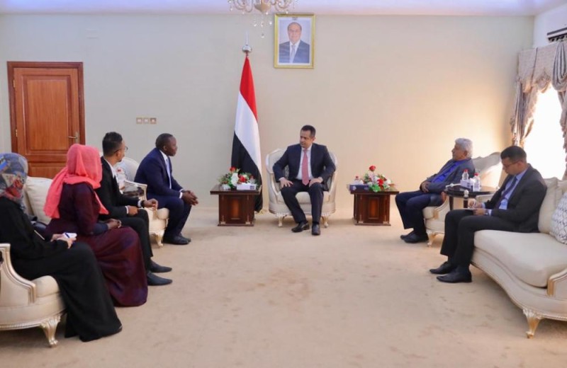 «عبد الملك»: حرب المليشيا هددت بانهيار النظام الصحي 