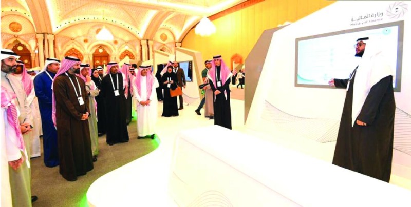 %44 نسبة التوطين في قطاع الاتصالات