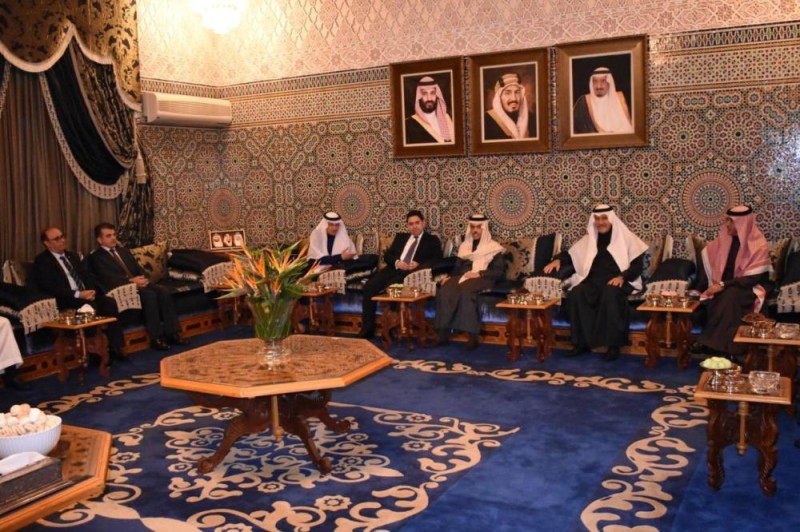 وزير الخارجية يزور سفارة المملكة في الرباط