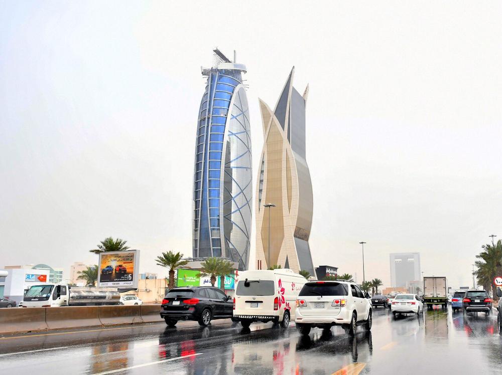 هطول أمطار على الرياض