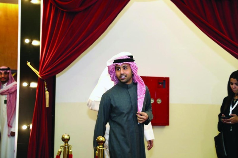 موسم الرياض يحتفي بالفن اليمني بفلكلور ووصلات غنائية