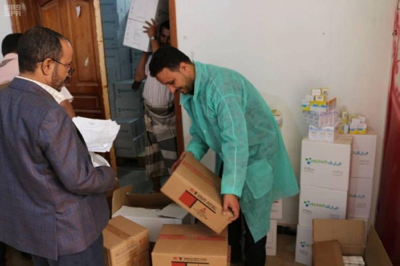 «أدوية ومواد إيوائية».. مساعدات سعودية جديدة لليمن