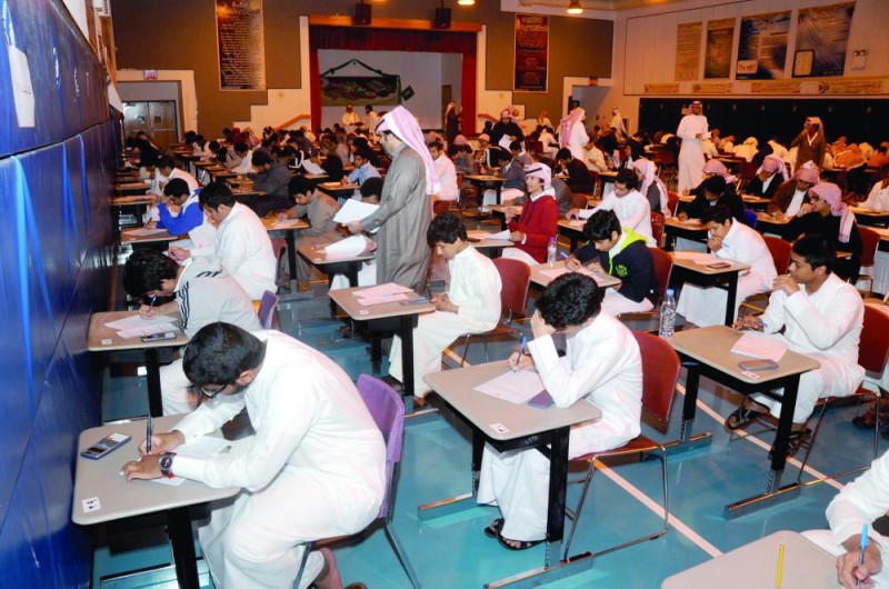هموم الطلبة كثيرة.. والقلق واحد