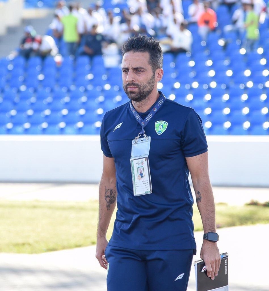 فيريرا: الفتح يتسلح بالأرض أمام الحزم