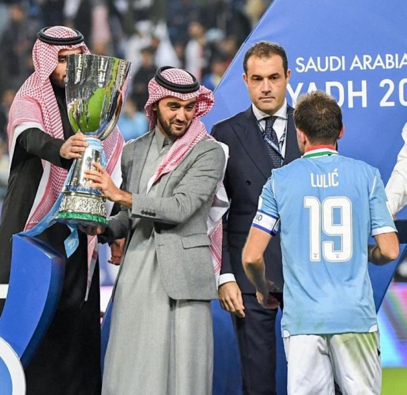 رئيس «الرياضة»: نفخر باستضافة «السوبر الإيطالي»