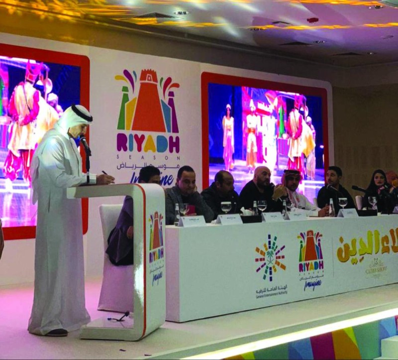 أحمد عز: نسعى لإبهار جمهور الرياض بعرض «علاء الدين»