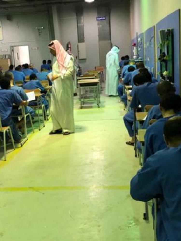 4 آلاف سجين يؤدون الاختبارات الدراسية 