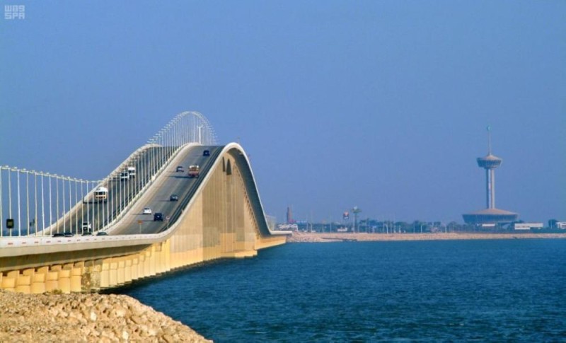 عبور فهد رسوم جسر الملك رسوم جسر