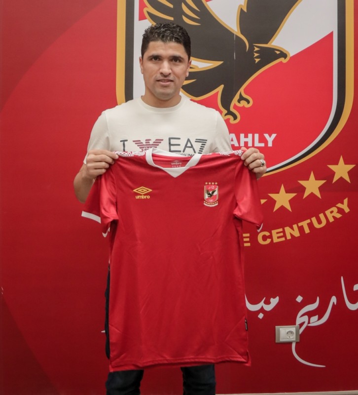 الهلال يواجه الأهلي المصري في اعتزال التائب