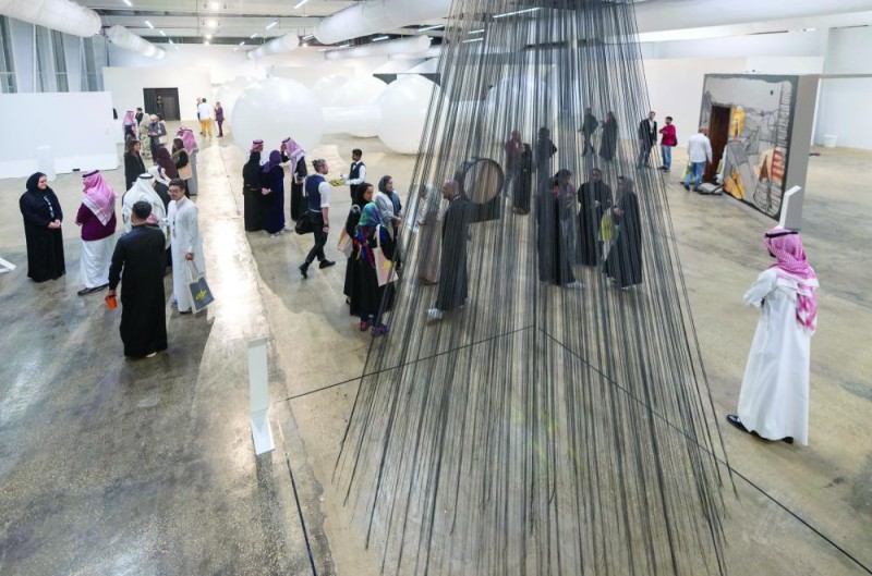 «من الداخل» يكشف التطور الحضاري للمملكة
