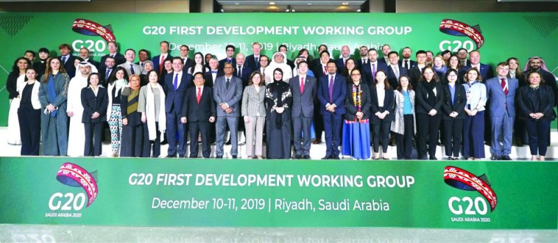 قمة العشرين تدعم تمكين السيدات وتسد فجوة الوظائف