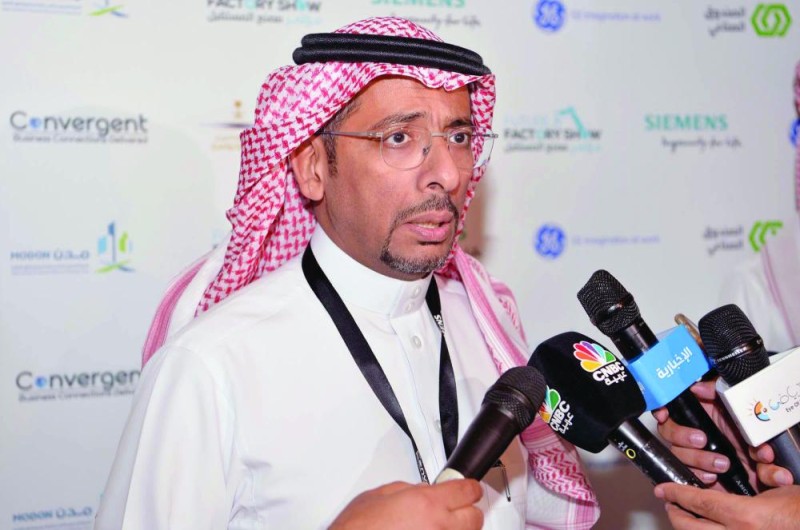 لجنة أسبوعية لتذليل العقبات أمام المصانع
