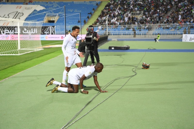 أهلي جروس استحواذ.. شباب جارسيا أستاذ