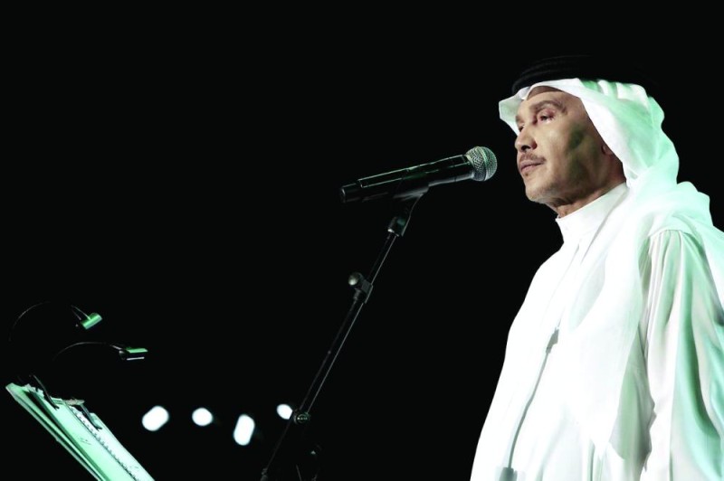 فنان العرب والتاريخ‬‫ يجتمعان الليلة في البوليفارد‬
