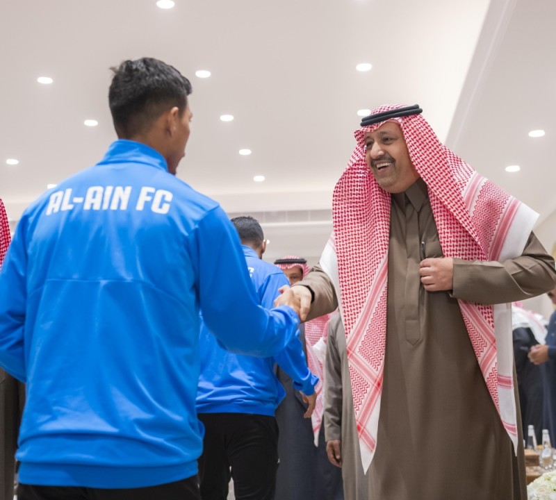 أمير الباحة يطالب العين 