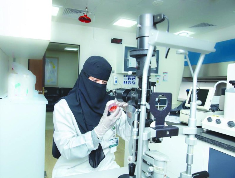 متبرعو القرنية «المقوم» الأساسي لبنوك العيون