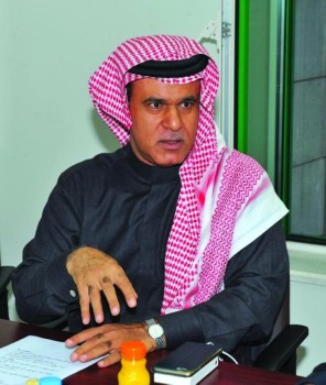 لجان تعمل لبناء صالة ومنشأة نموذجيةاطلبوا دعم رجال الأعمال أو اتركوا الرئاسة!نصرف على كرة اليد لأنها أوصلت مضر للعالميةظروفي العائلية والمادية تمنعني من العودةكنت أستقبل أكثر من 50 مكالمة حتى منتصف الليل