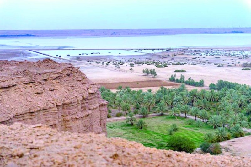 مات عنترة وما زالت آثار قصره ماثلة